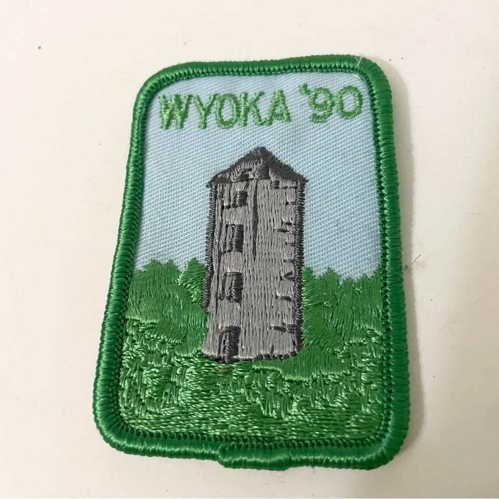 Vintage 1990 Camp Wyoka Girl Guides Guide Patch Badge - Picture 5 of 7